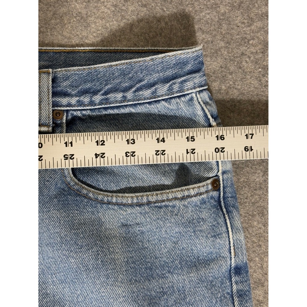 LL Bean Relaxed Fit Mens Jeans 32x29 Medium Wash Blue Denim Cotton 134770 - Picture 6 of 9